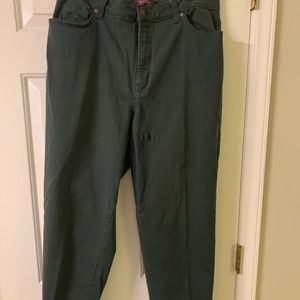 Ladies Gloria Vanderbilt Jeans